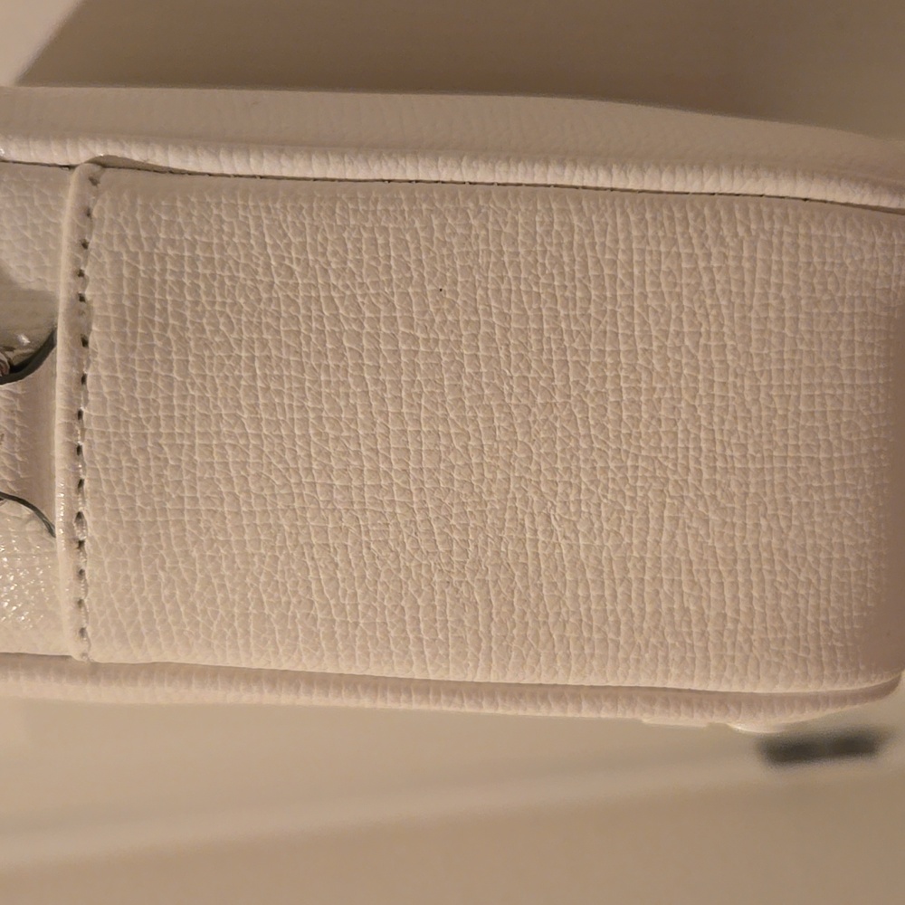 Karl Lagerfeld Paris Maybelle Crossbody Bag Winter White/Blush Nwot - Picture 3 of 6
